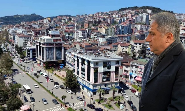 Kavga İle Bu Şehri Dizayn Etmeye Çalışanlar, Ereğli’ye 25 Yıldır Ne Veriyor? AK Parti Kdz.Ereğli İlçe Başkanı Saffet Bozkurt ve yönetim kurulu üyeleri, AK Parti İl