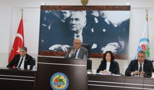 Kdz. Ereğli Belediye Başkanı Halil Posbıyık, belediye meclis toplantısında önemli