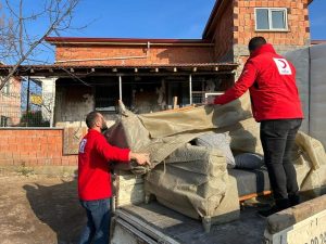 Kdz. Ereğli Toyfanlı Köyü’nde geçtiğimiz yıl Kasım ayında çıkan yangında 4 kişilik Asan