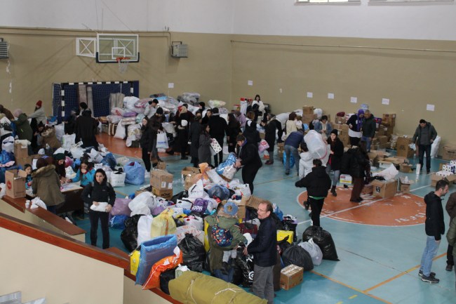 Kdz. Ereğli Halkı, Depremzedeler İçin Tek Yürek Oldu!… Merkez üssü Kahramanmaraş’ın Pazarcık ve Elbistan ilçeleri olan Gaziantep, Hatay, Kilis, Diyarbakır, Adana, Osmaniye, Şanlıurfa,