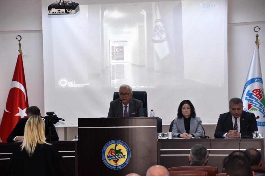 Kdz. Ereğli Belediye Başkanı Halil Posbıyık, belediye meclis toplantısında ilçede