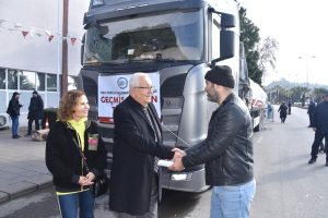 Kdz. Ereğli Belediyesi, depremden sonra bölgeye gönderdiği 16 yardım tırının