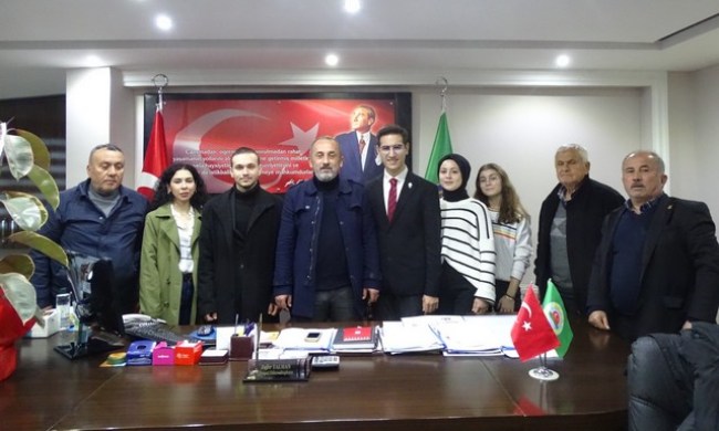 Karadeniz Ereğli Gençlik Platformu Başkanı Kerimcan Günaydın ve yönetimi, Kdz.