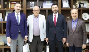 AK Parti heyeti Kdz. Ereğli Belediye Başkanı Halil Posbıyık’a başsağlığı