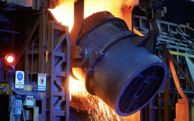 Edinilen bilgiye göre; Erdemir’de yüksek fırın zemininde çalışan yüklenici firmanın