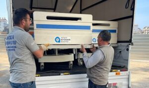 Antalya Büyükşehir Belediyesi yatağa bağımlı vatandaşlara ve yakınlarına destek olmak