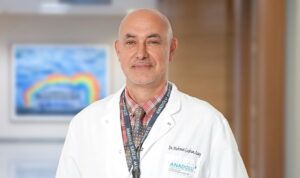 Yanlış ayakkabı seçimi günlük yaşamda ciddi ayak sağlığı problemlerine yol