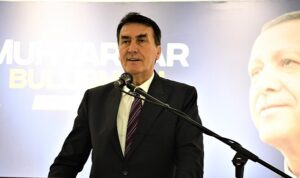 Osmangazi’de görev yapan muhtarlarla düzenli olarak bir araya gelen Osmangazi