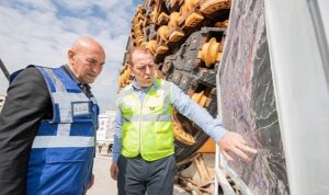 İzmir Büyükşehir Belediyesi’nin kendi kaynaklarıyla inşa edeceği, kent tarihinin en