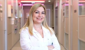 Genel seçimlerle ilgili soru ve görüşleri dikkatle dinlemeli