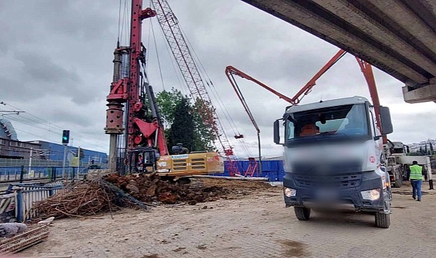 Darıca Osmangazi Köprüsü için 97 adet fore kazık çakılıyor Büyükşehir, Darıca Osmangazi Köprüsü’nün yükünü azaltmak için projelendirilen ikileme ve