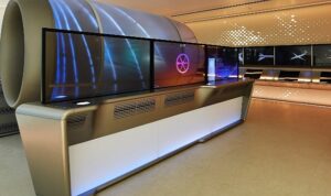 Dünyanın en büyük uluslararası havayolu şirketi olan Emirates, ticari havacılıkta