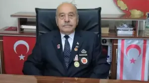 Alaplı’da haftada bir gün Çarşamba günü kurulan kapalı pazaryerinde alışveriş