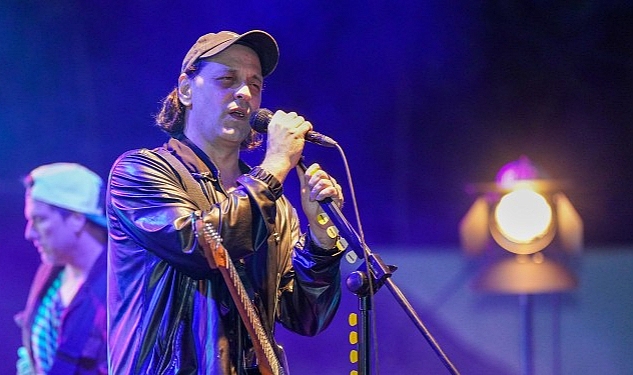 Gaziemir Belediyesi'nin düzenlediği Duman konseri ve 12. Gaziemir Belediyesi Halk