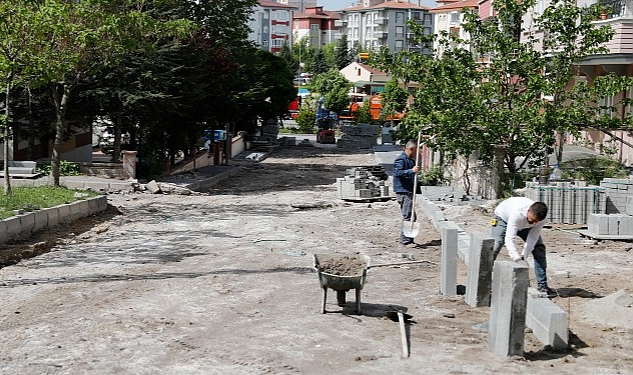 Güzelyurt Mahallesi’nde Bozulan Yollar ve Yaya Kaldırımları Yenileniyor Nevşehir Belediyesi Fen İşleri Müdürlüğü ekiplerince, Güzelyurt Mahallesi 201. Sokak’ta