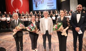 Antalya Büyükşehir Belediyesi İsmail Baha Sürelsan Konservatuvarı Çok Sesli Çocuk,