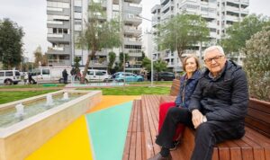 Atakent Mahallesi’nde bulunan atıl bir arazi, Karşıyaka Belediyesi tarafından bölgede