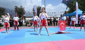 19 Mayıs Atatürk’ü Anma, Gençlik ve Spor Bayramı dolayısıyla Kemer’de