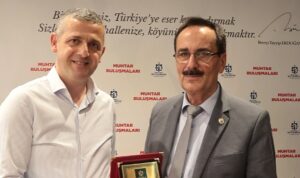 İl genelindeki ilçelerin muhtar dernek başkanlarıyla yapılan istişare toplantısında hizmetler,