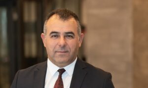 Çalışanlarına ve müşterilerine değer katmayı ve uçtan uca bir deneyim