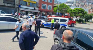 Zonguldak’ta iki otomobilin otomobilin çarpışması sonucu meydana gelen trafik kazasında