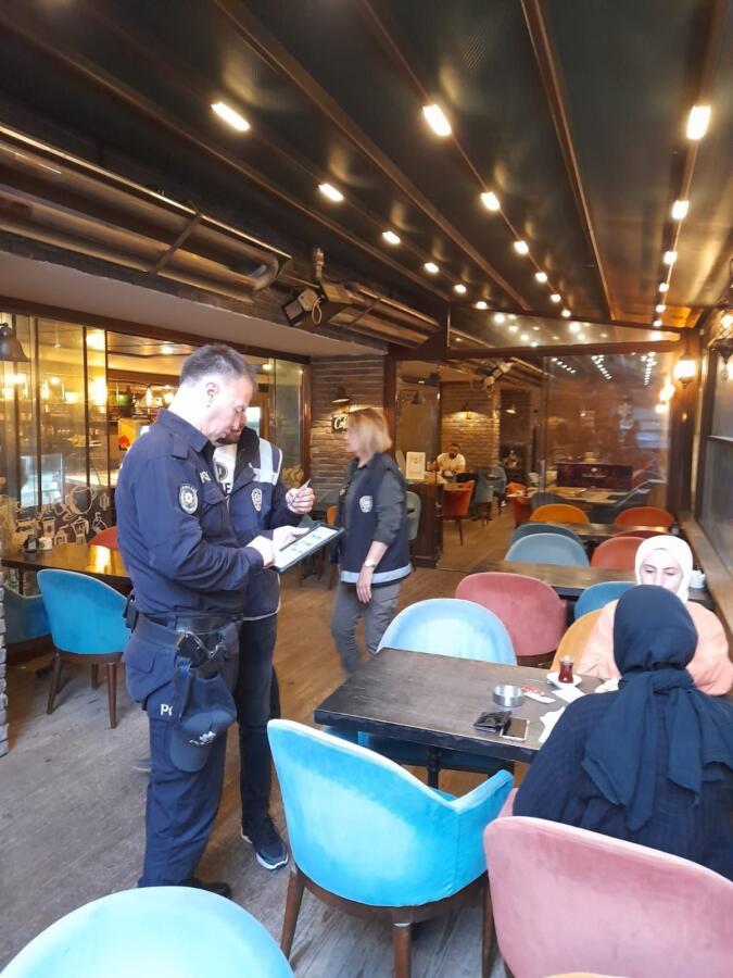 Zonguldak İl Emniyet Müdürlüğüne bağlı ekipler tarafından İncivez Mahallesi'nde kayıtsız