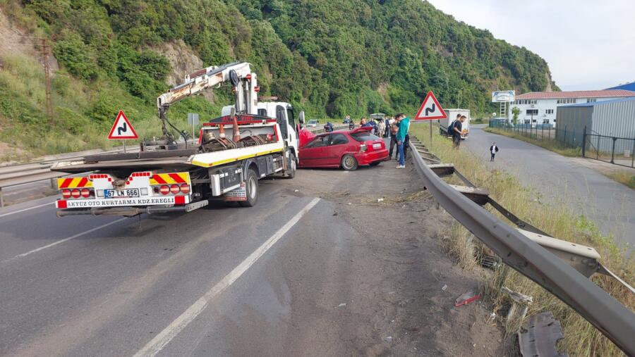 Kdz.Ereğli’de trafik kazası: 1 yaralı Zonguldak’ın Ereğli ilçesinde meydana gelen trafik kazasında 1 kişi yaralandı.