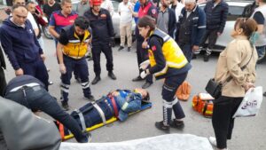 Zonguldak’ın Ereğli ilçesinde motosiklet ile otomobilin çarpıştığı trafik kazasında 1