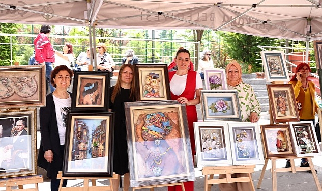 Çankaya Belediyesi Çankaya Evleri kursiyerlerinin bir yıl boyunca yaptıkları ürünler, sergilerle taçlanıyor Çankaya Belediyesi Çankaya Evleri kursiyerlerinin bir yıl boyunca yaptıkları ürünler