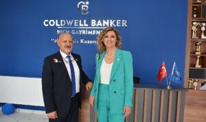 Ev satın alırken gayrimenkul danışmanı olmaya karar veren eski bankacı