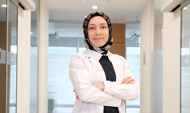 Diş aralarının temizliği için en etkili yöntem diş ipi kullanmak Ağız ve diş sağlığını korumanın genel vücut sağlığı için de