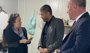 Foça Belediyesi’nin destekleriyle Karakum Plajı’nda gerçekleştirilen “Deniz Hıyarı Yetiştiriciliğinde Beslenme