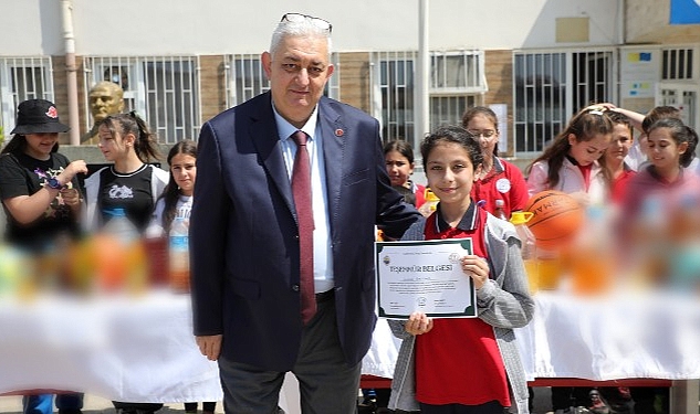 Gemlik Belediyesi Temizlik İşleri Müdürlüğü ve Lale Kemal Kılıç Ortaokulu’nun