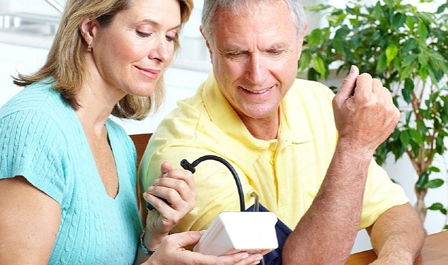 Sağlıksız beslenme, hareketsizlik, fazla kilo, stres ve zararlı yaşam alışkanlıkları