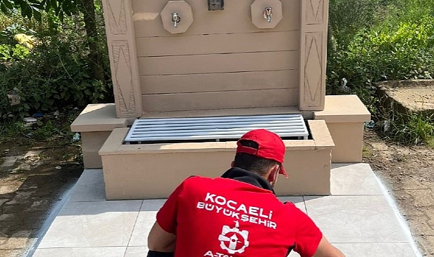 Büyükşehir Belediyesince Kandıra Teksen Mahallesi’nde zamanla yıpranarak kullanılmaz hale gelen