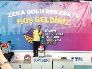 Kayseri’de gerçekleştirilen Türkiye Akıl ve Zeka Oyunları Turnuvası’na Kastamonu’nun Tosya