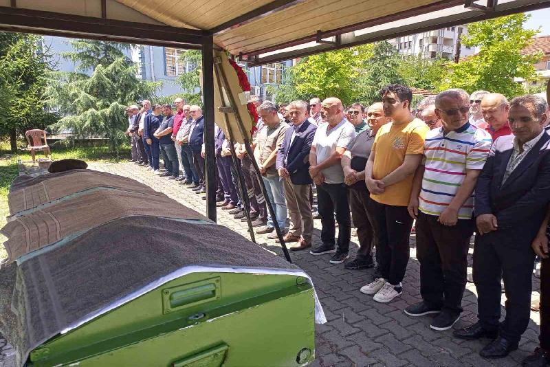 Zonguldak’ın Çaycuma ilçesinde yaşayan ve Huzurevi’nde uzun süredir Müdür Vekilliği