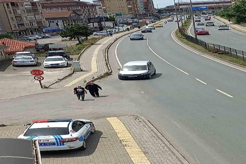Zonguldak’ın Ereğli ilçesinde trafik grupları radar uygulamalarını sürdürüyor. Zonguldak’ın Ereğli