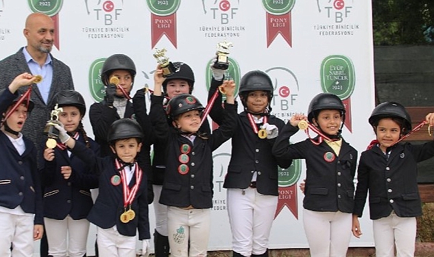 Büyükşehir’in desteğiyle düzenlenen Eyüp Sabri Tuncer EQUIFIN Başlangıç ve Eğitim