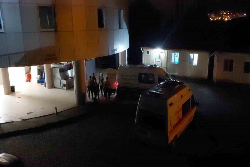 Zonguldak’ın Ereğli ilçesinde yolun karşısına geçerken motosikletin çarpması sonucu ağır