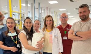 Bundan 12 gün önce Medicana International İzmir Hastanesi’nde doğan Akça