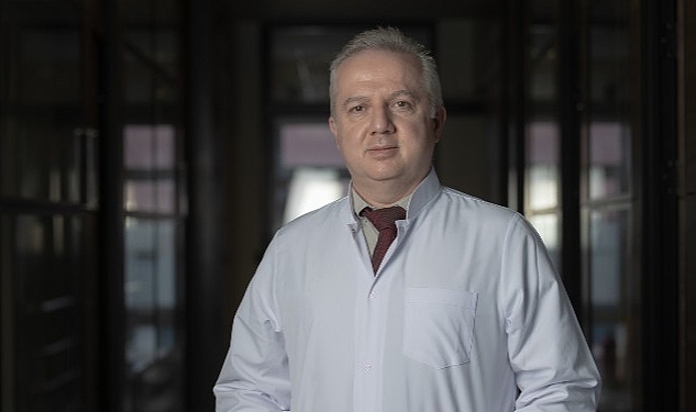 Obezite, çeşitli faktörlerin etkileşimi sonucu ortaya çıkan bir hastalıktır.