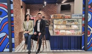 İzmirli sağlıklı atıştırmalık markası Salados, yeni bir girişime daha imza