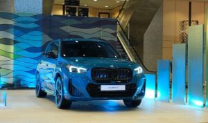 Borusan Otomotiv'in Türkiye distribütörü olduğu BMW’nin tamamen elektrikli kompakt SAV