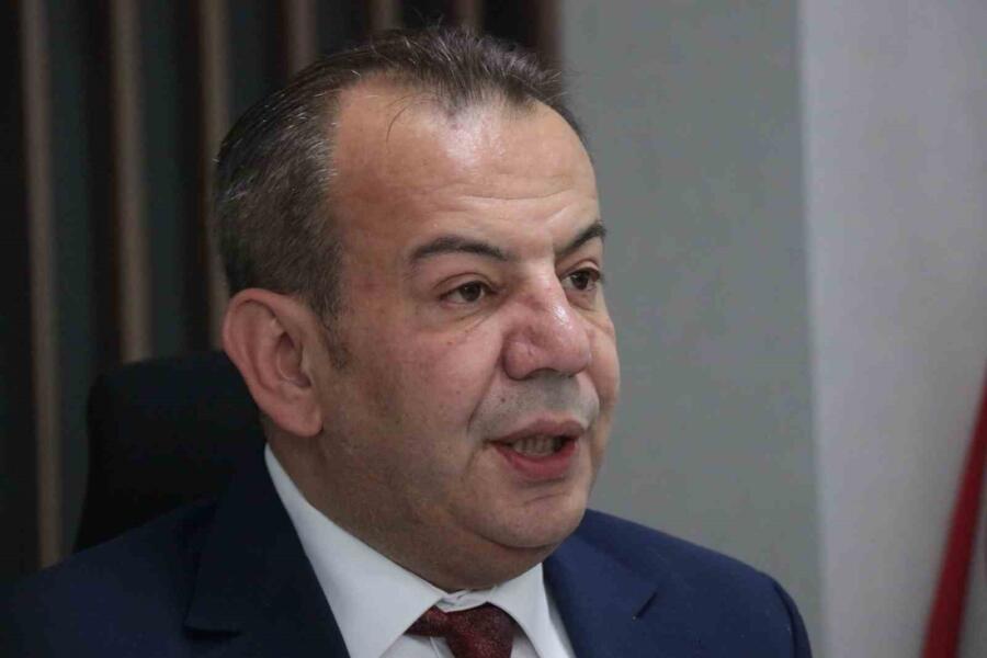 Bolu Belediye Başkanı Tanju Özcan, Cumhurbaşkanı Recep Tayyip Erdoğan’a mektup