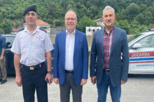 Zonguldak’ta Kurban Bayramı öncesinde denetime çıkan Vali Mustafa Tutulmaz sürücüleri