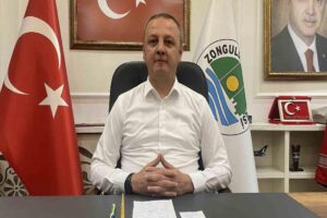 Zonguldak’ta dayanaksız olduğu gerekçesiyle yıkımına karar verilen Fevkani köprüsünün yıkım