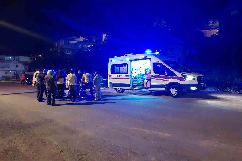 Zonguldak’ın Ereğli ilçesinde meydana gelen pat pat kazasında 3 kişi