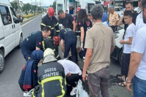 DÜZCE (İHA) – Düzce’de ters şeritten gelen elektrikli bisiklet, yola
