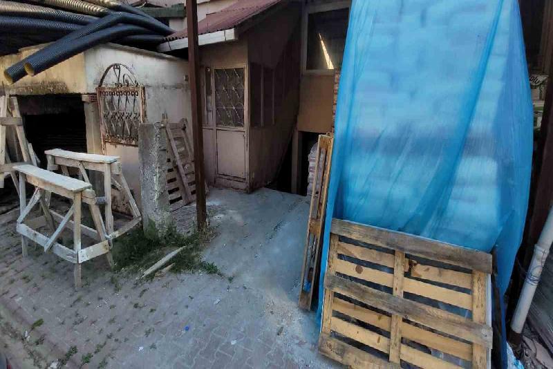 Kastamonu’nun Cide ilçesinde vatandaşın evinin önüne park ettiği motosikleti çalan